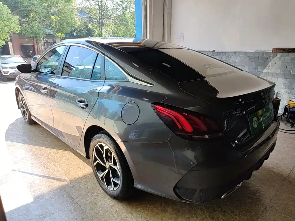 MG MG5 — миниатюра 5