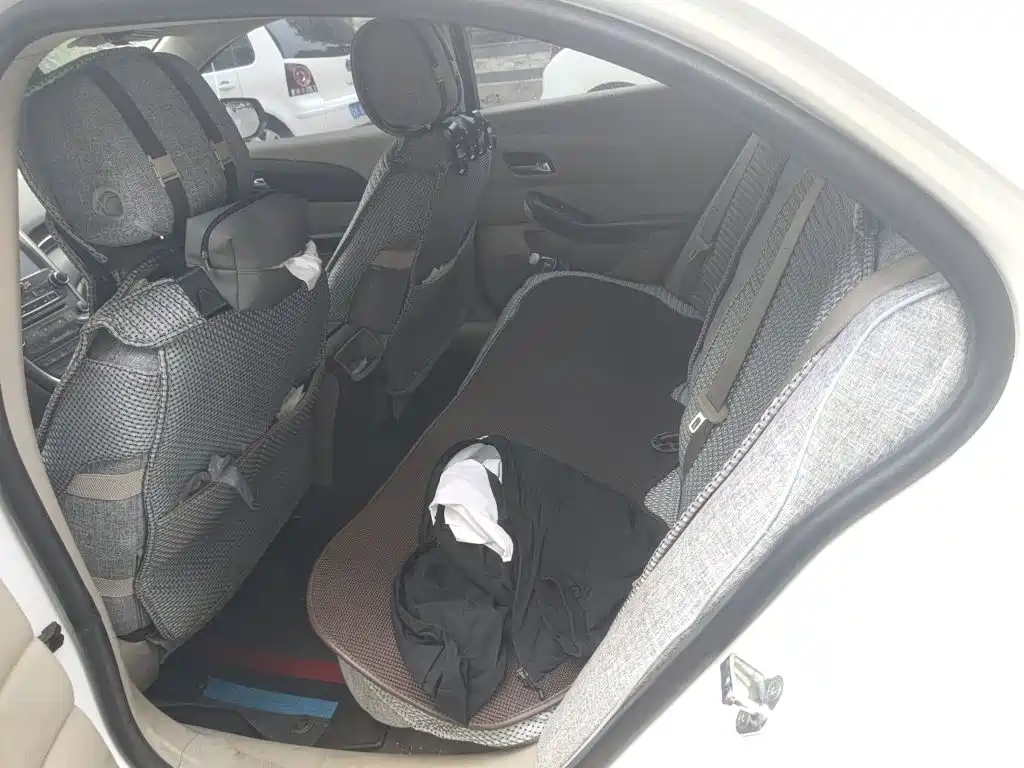 Chevrolet Malibu — миниатюра 15