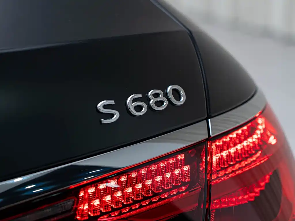 Mercedes-Benz S-Class — миниатюра 9