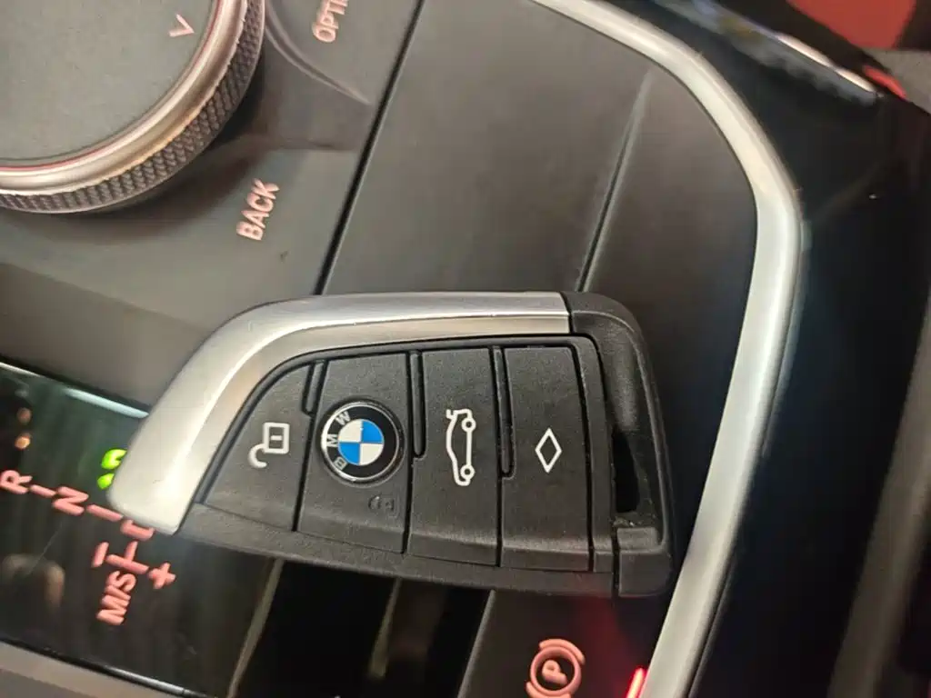 BMW X3 — миниатюра 9