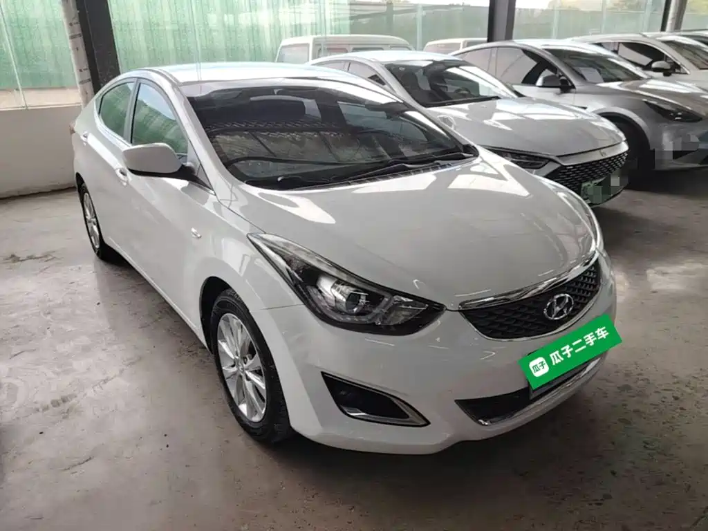 Hyundai Elantra Langdong — миниатюра 4