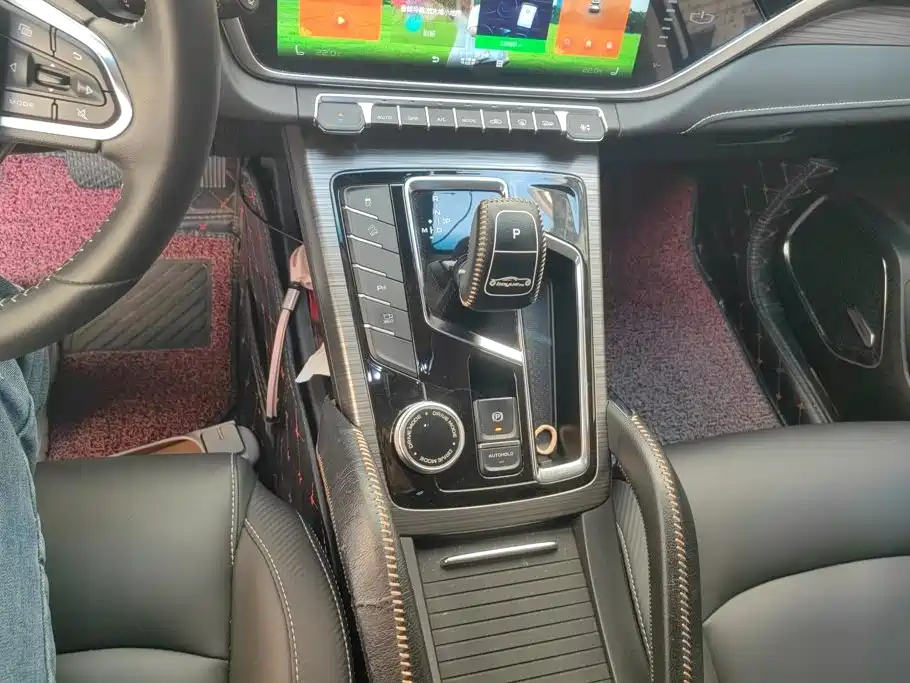 Geely Boyue — миниатюра 16