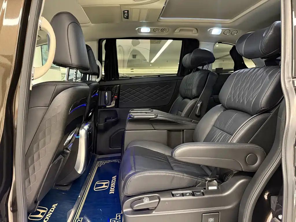 Honda Elysion — миниатюра 12