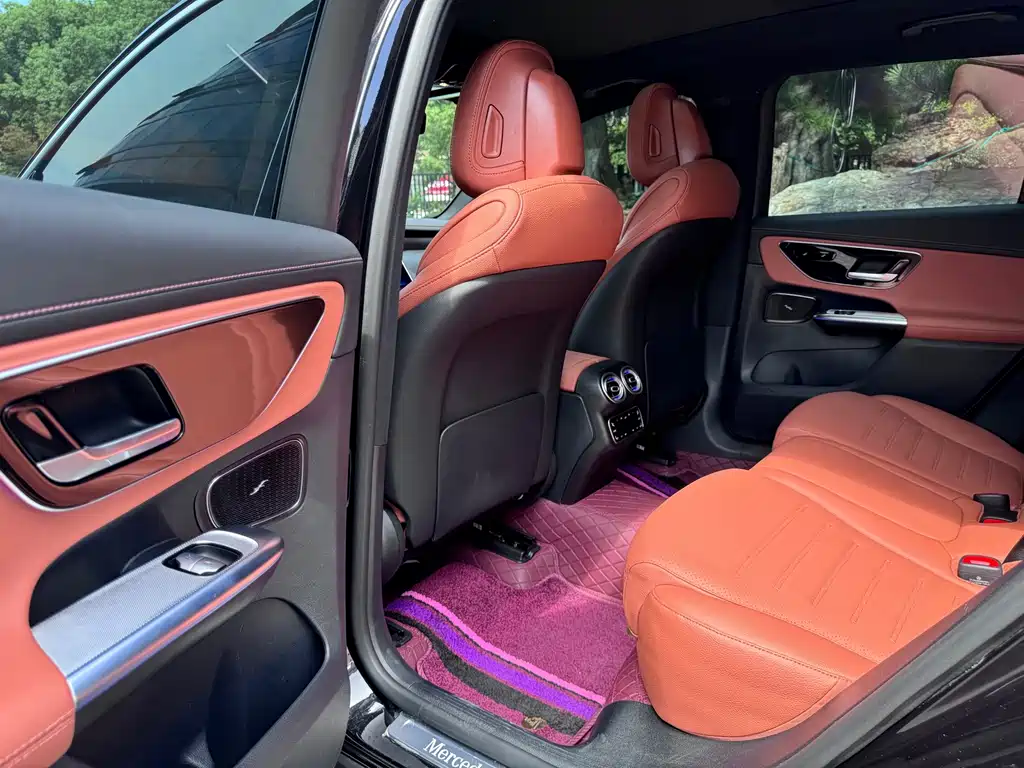 Mercedes-Benz GLC — миниатюра 10