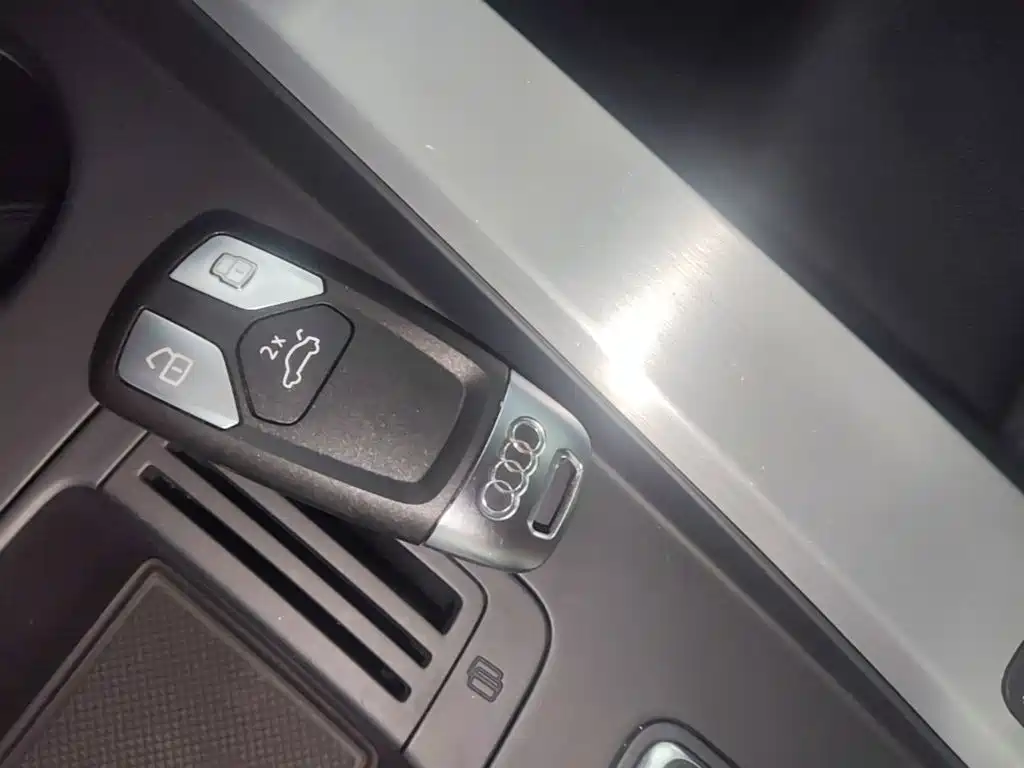 Audi A4L — миниатюра 9