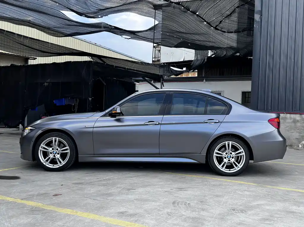 BMW 3 Series — миниатюра 11