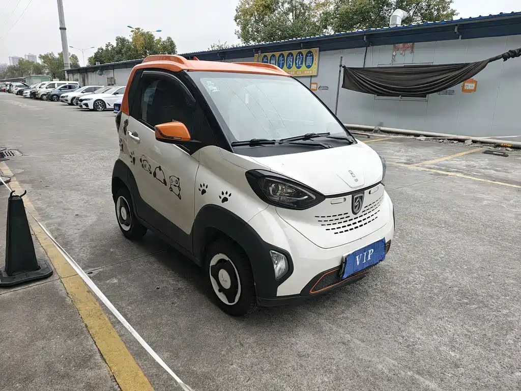 BAOJUN E100