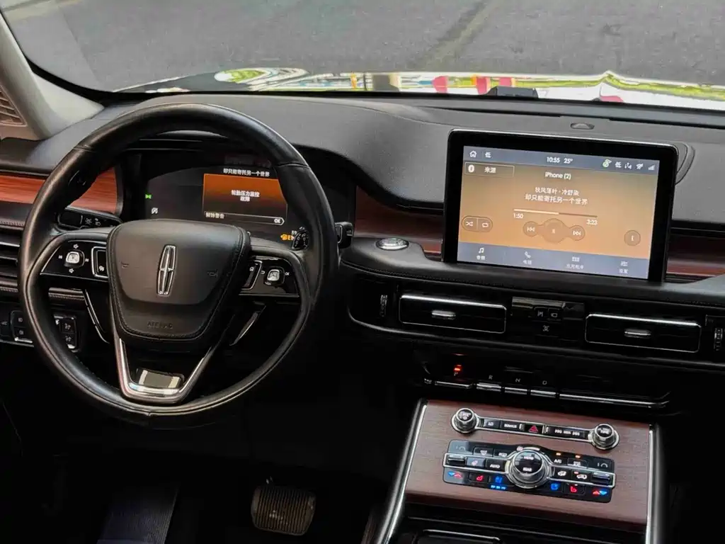 Lincoln Aviator (Import) — миниатюра 14