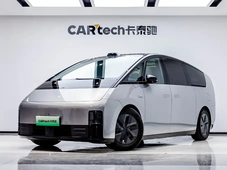 Li Auto Li MEGA — миниатюра 2