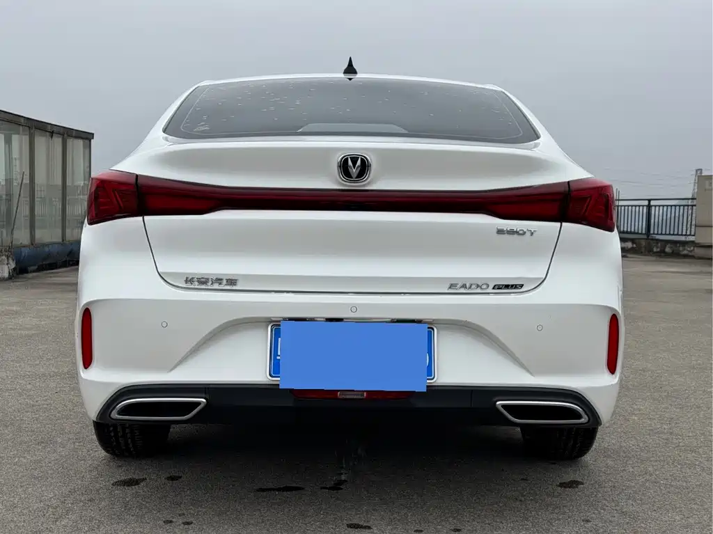 Changan Eado PLUS Blue Whale NE 1.4T GDI DCT Premium Edition, фото 5