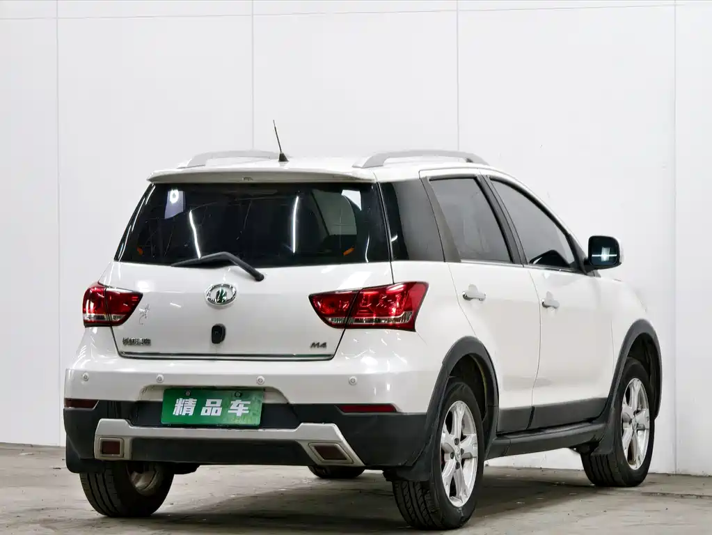 Great Wall M4 2012 1.5L MT Comfort