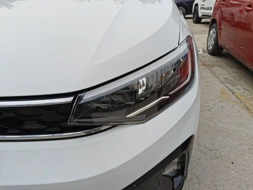 Volkswagen Lavida — миниатюра 18