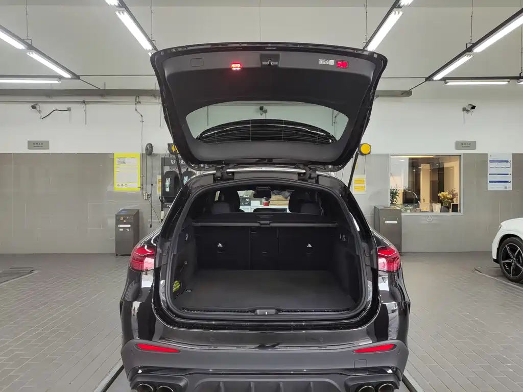 Mercedes-Benz GLC A MG 2025 AMG GLC 43 4MATIC