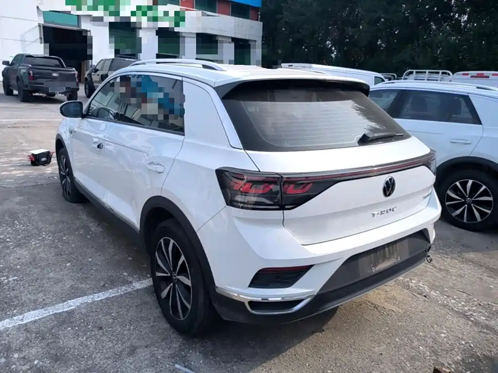Volkswagen T-Roc — миниатюра 5
