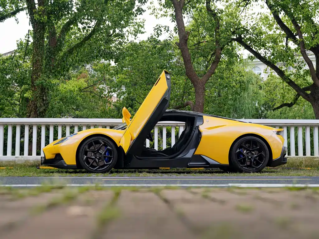 Maserati MC20 — миниатюра 12