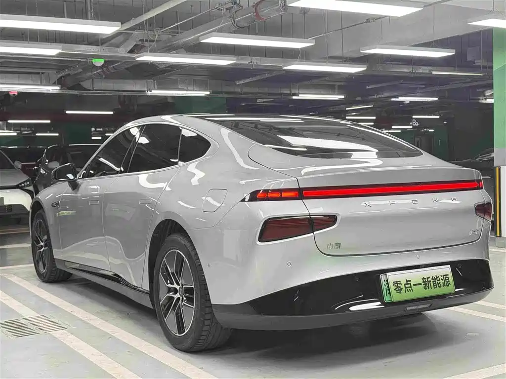 XPeng P7 — миниатюра 6