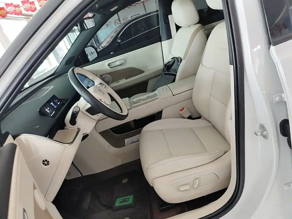 Toyota bZ3X — миниатюра 15