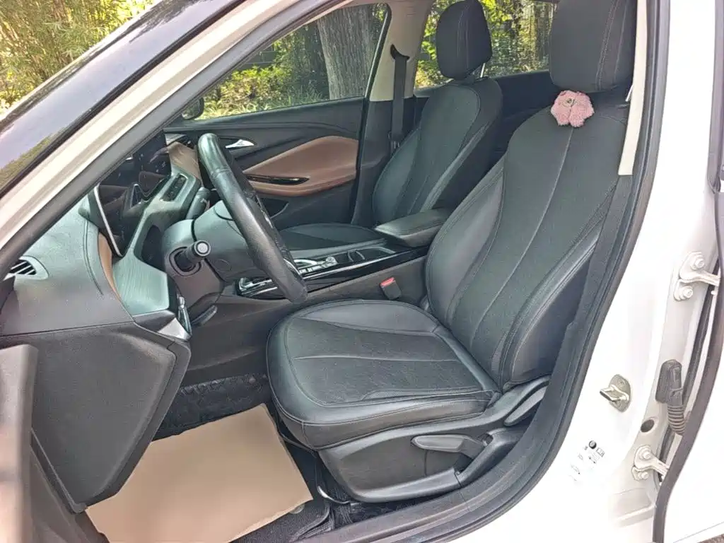 Buick Verano — миниатюра 15