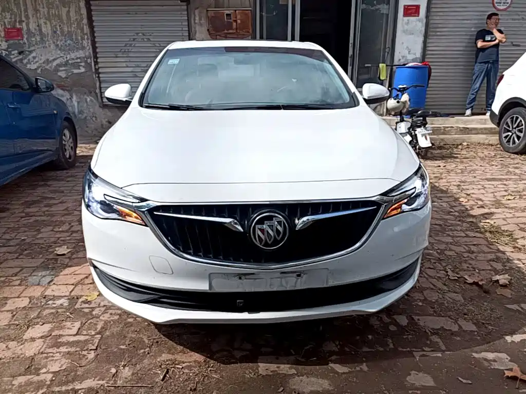 Buick Excelle — миниатюра 3