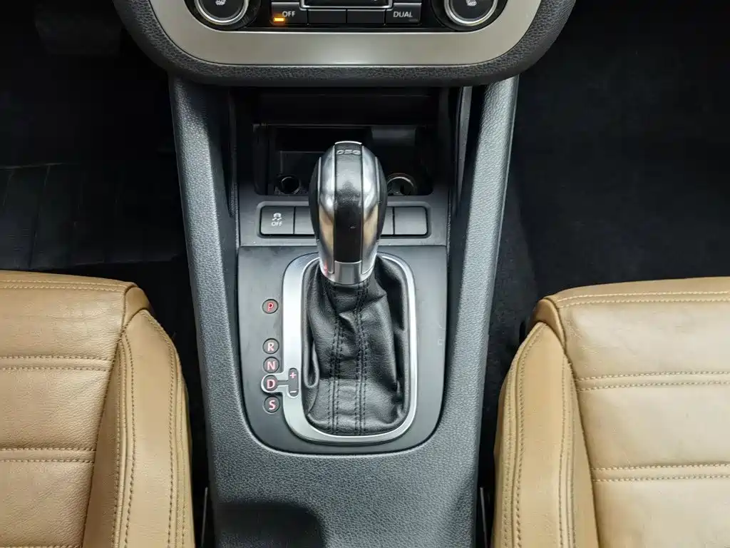Volkswagen Scirocco — миниатюра 13