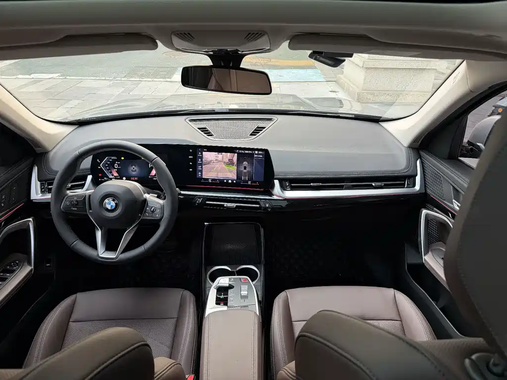BMW X1 — миниатюра 7