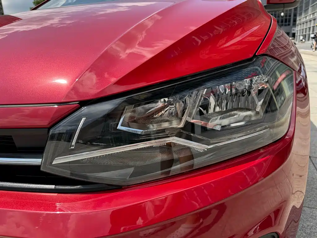Volkswagen Polo — миниатюра 14