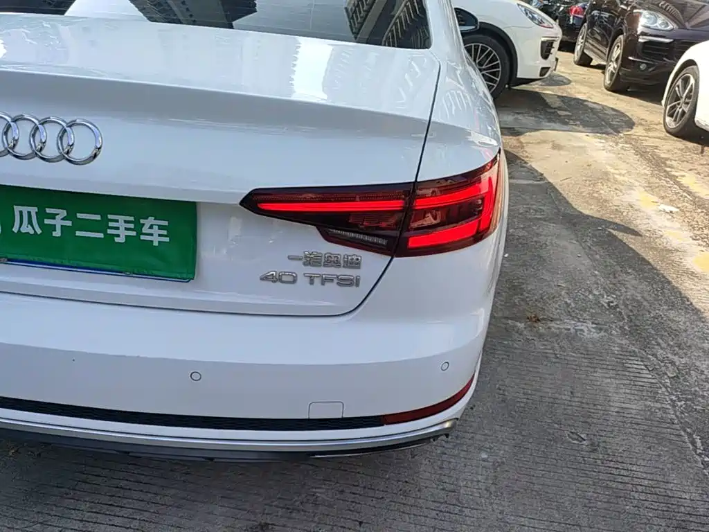 Audi A4L — миниатюра 8