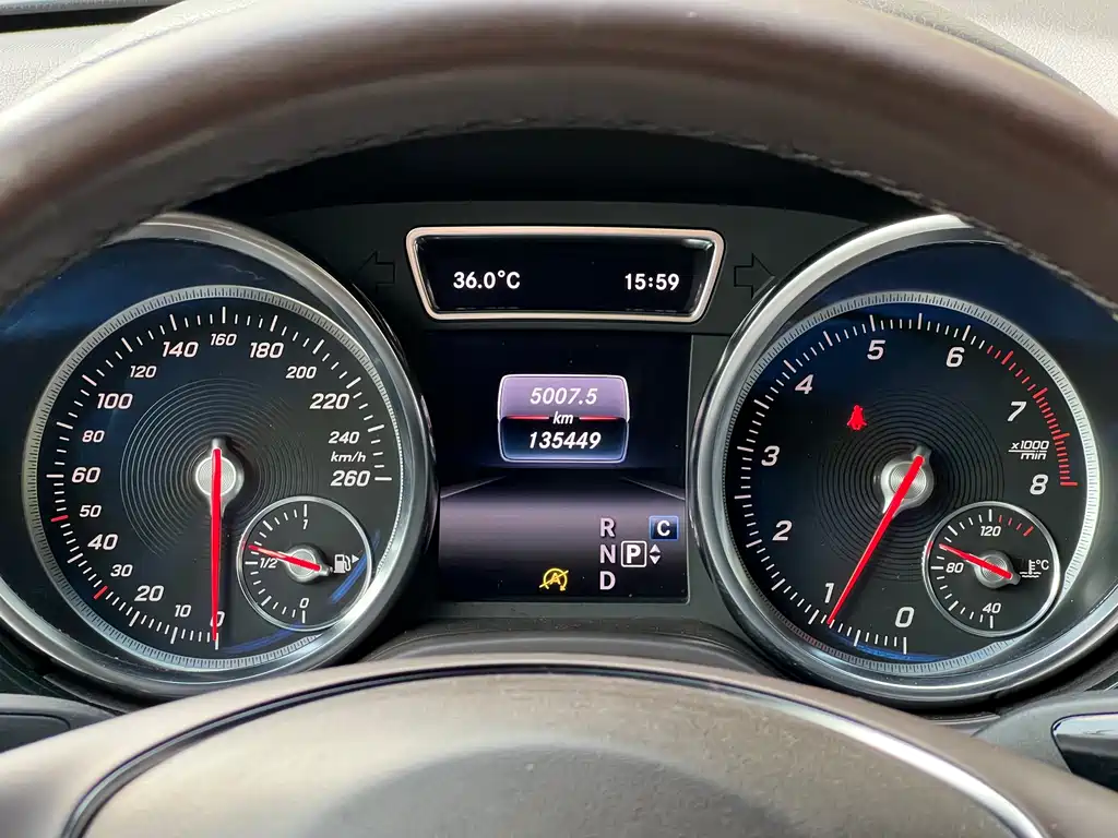 Mercedes-Benz GLE (Import) — миниатюра 15