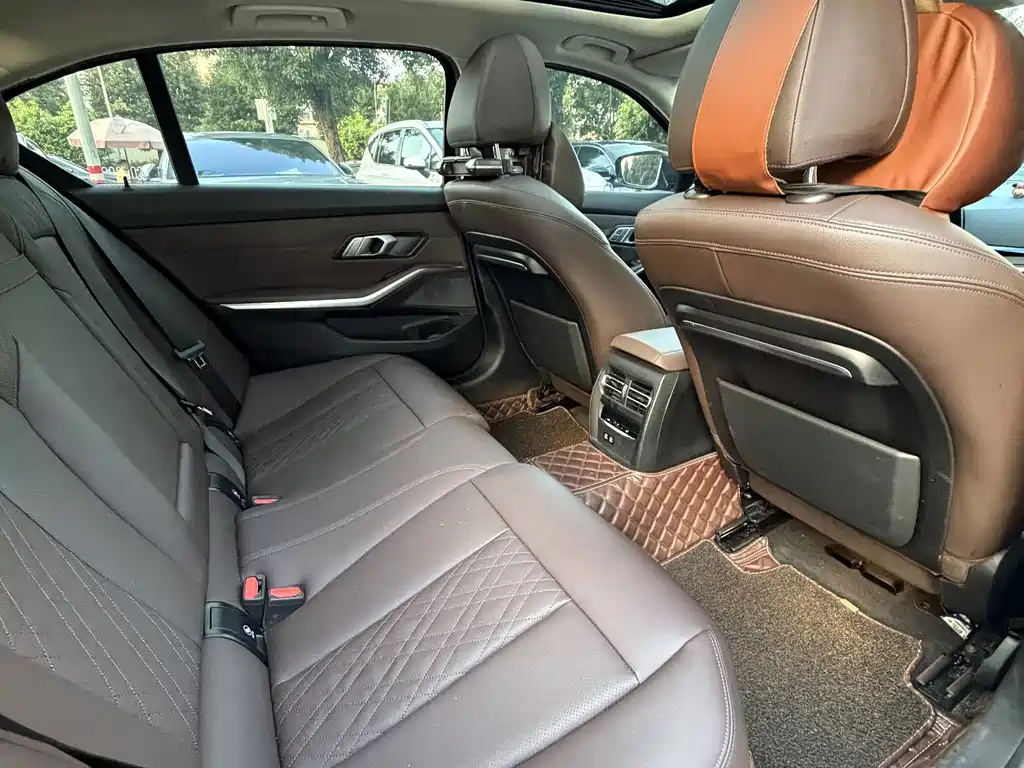 BMW 3 Series — миниатюра 4