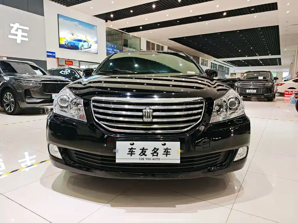 Toyota Crown — миниатюра 3
