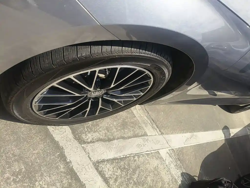 BYD Qin L — миниатюра 23