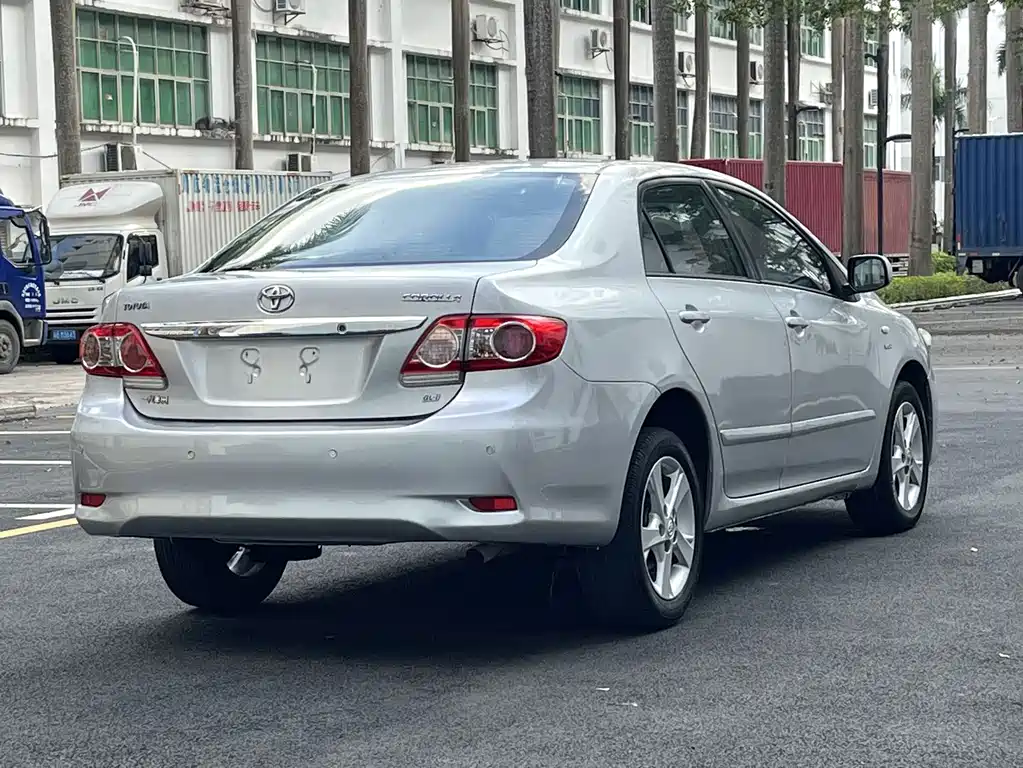 Toyota Corolla — миниатюра 16