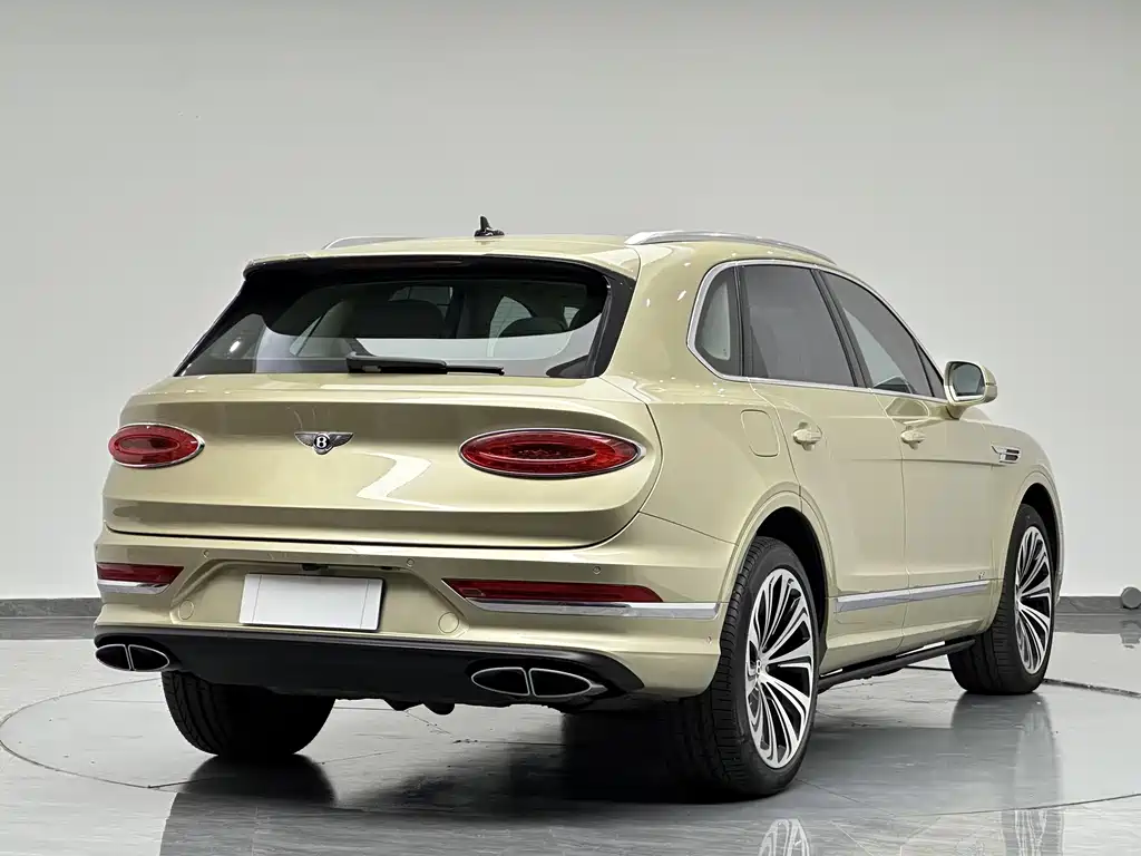 Bentley Bentayga — миниатюра 6