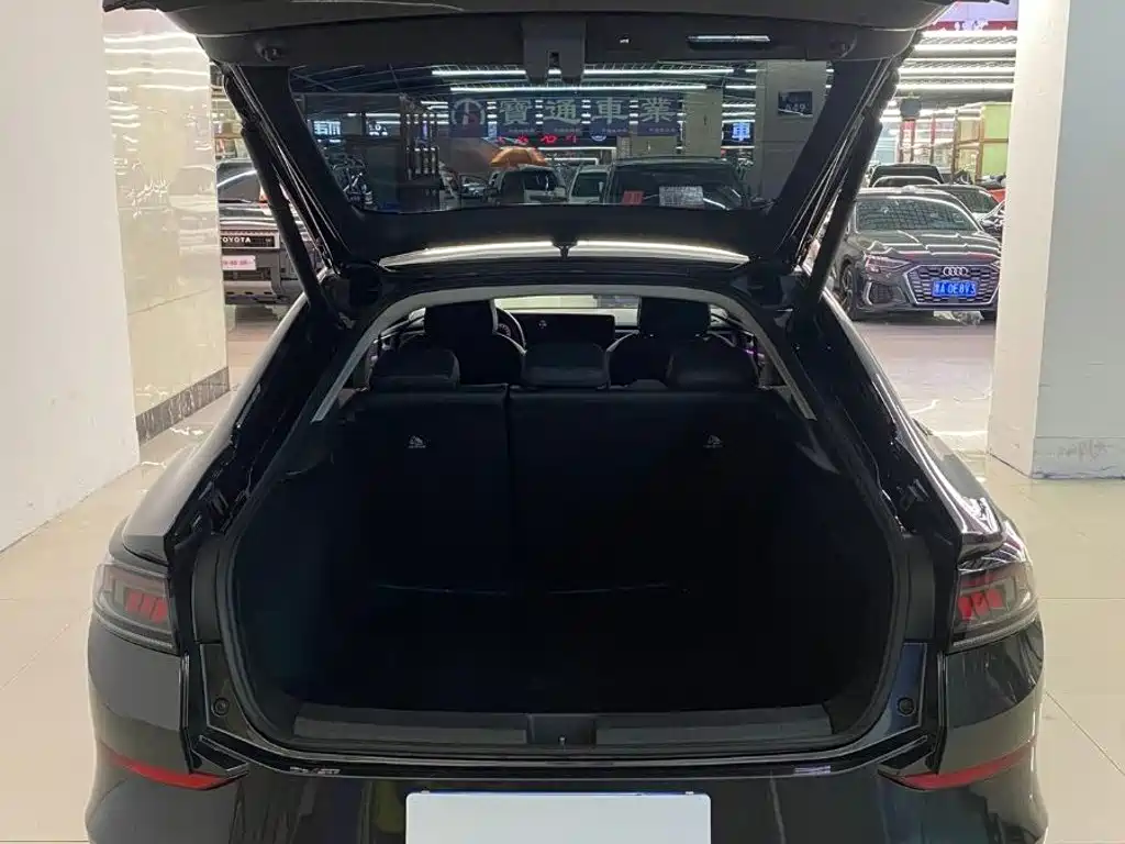 Volkswagen Lamando — миниатюра 12