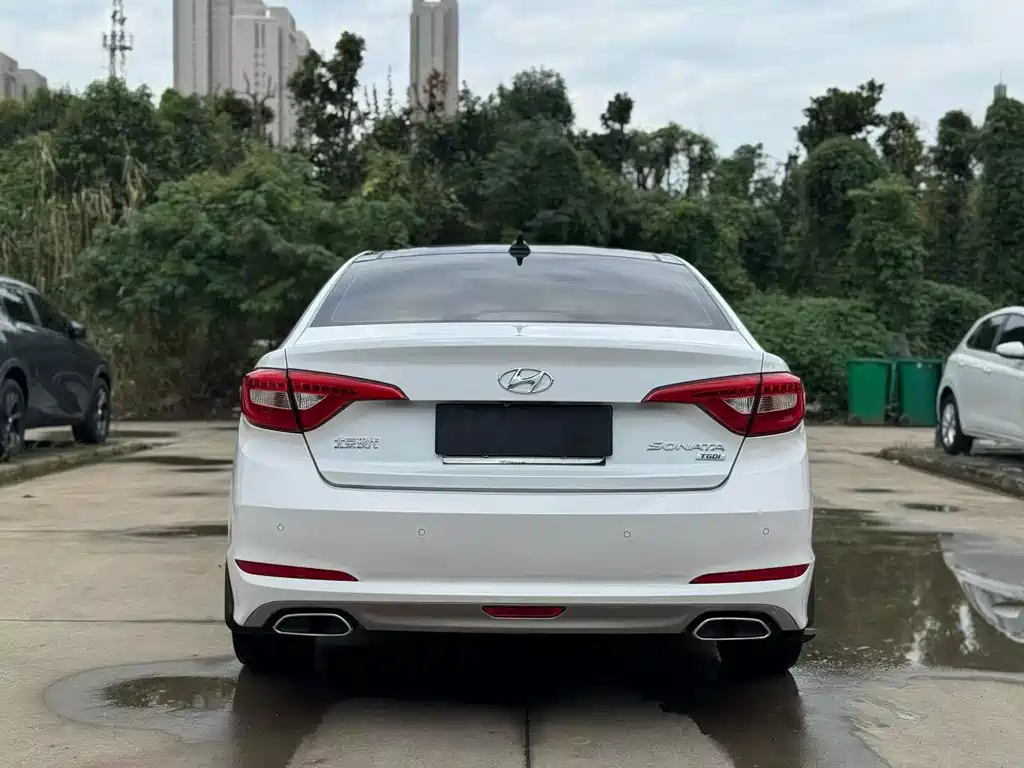 Hyundai Sonata — миниатюра 7