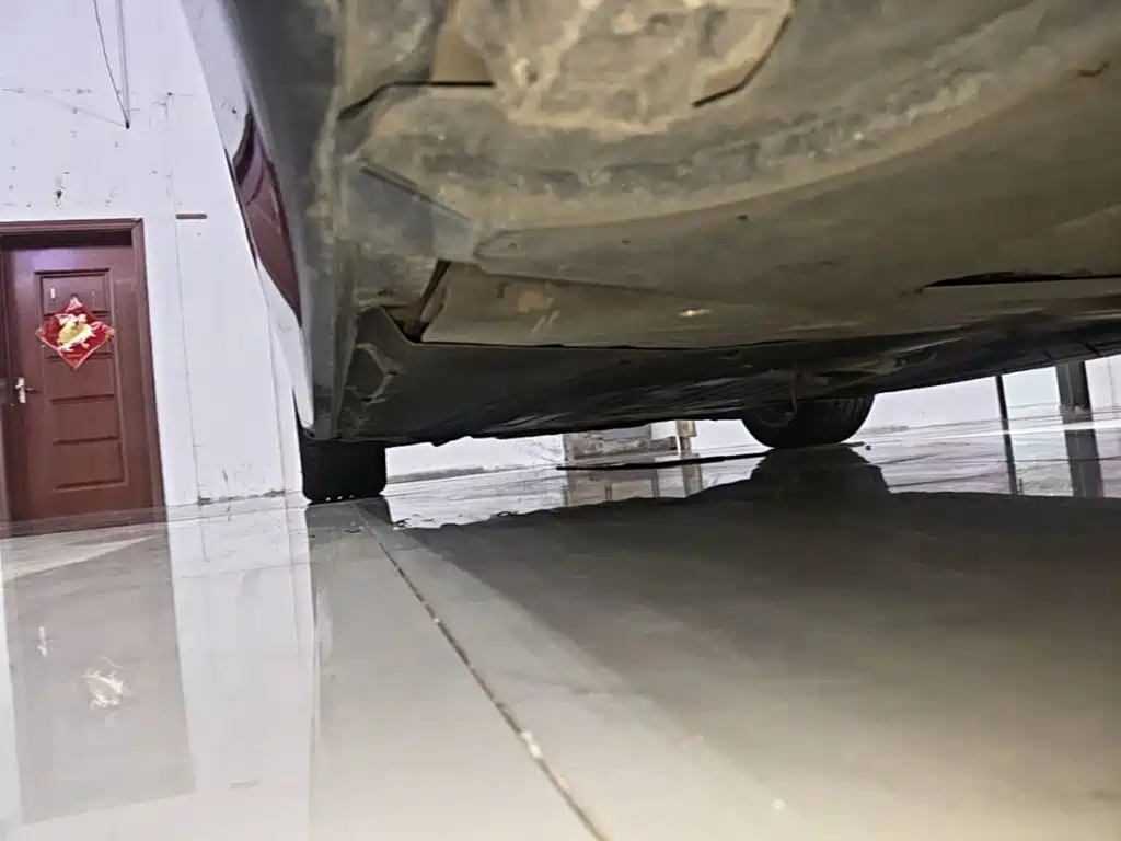 BMW 5 Series New Energy — миниатюра 22