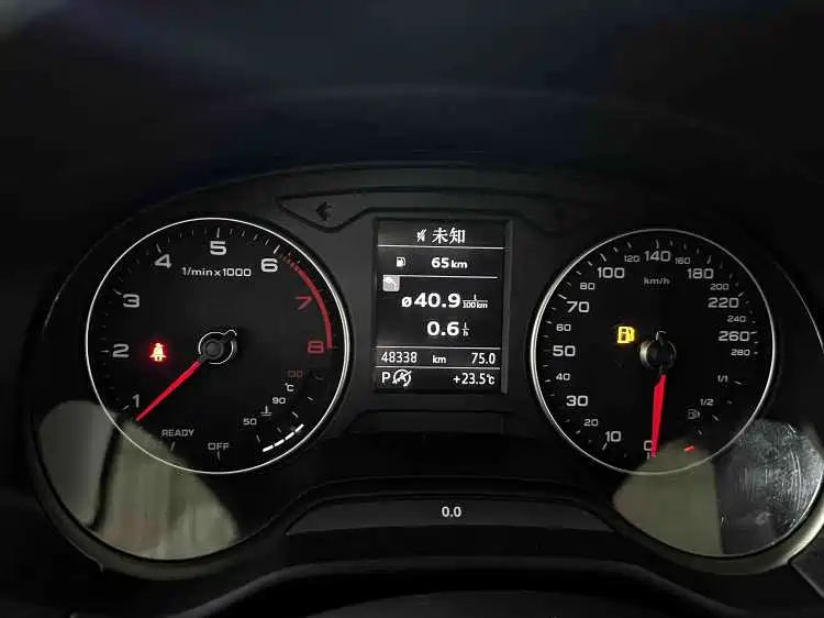Audi Q2L — миниатюра 12