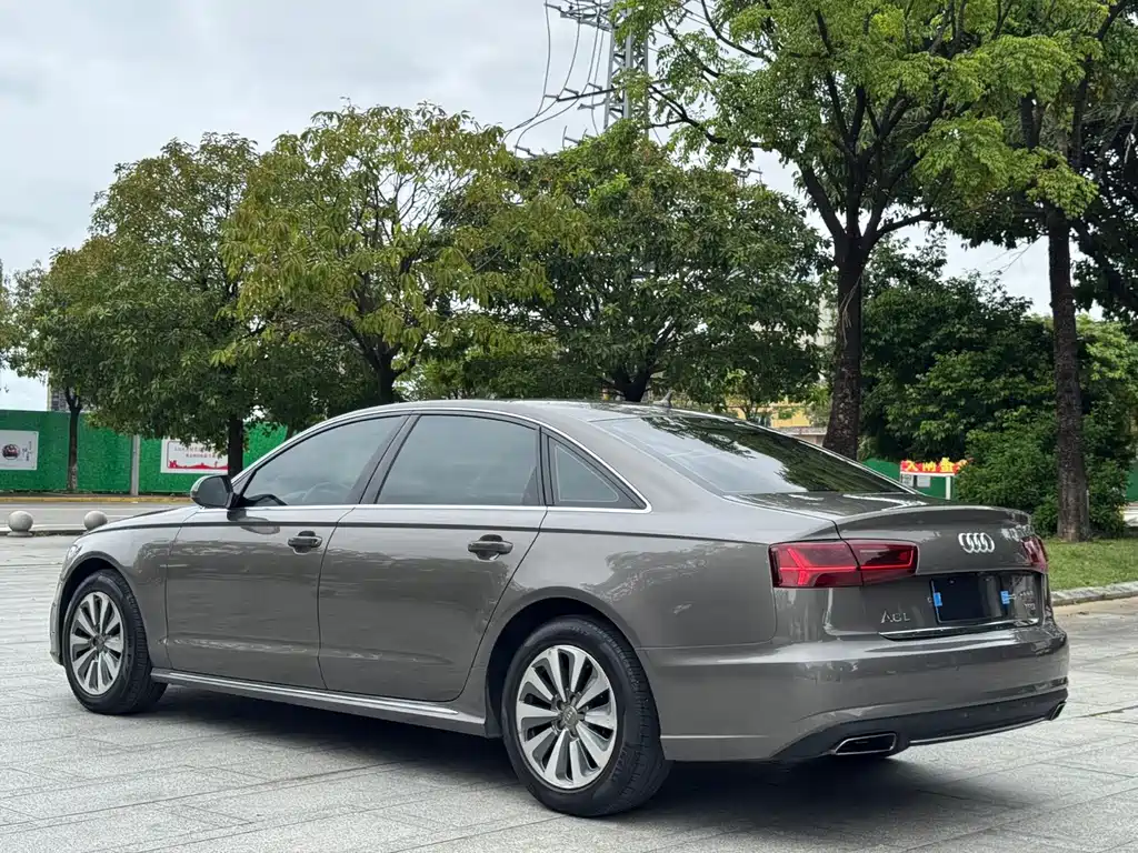 Audi A6L — миниатюра 6