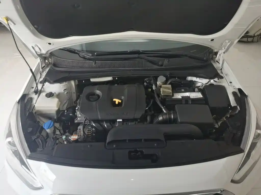 Hyundai Mistra — миниатюра 20