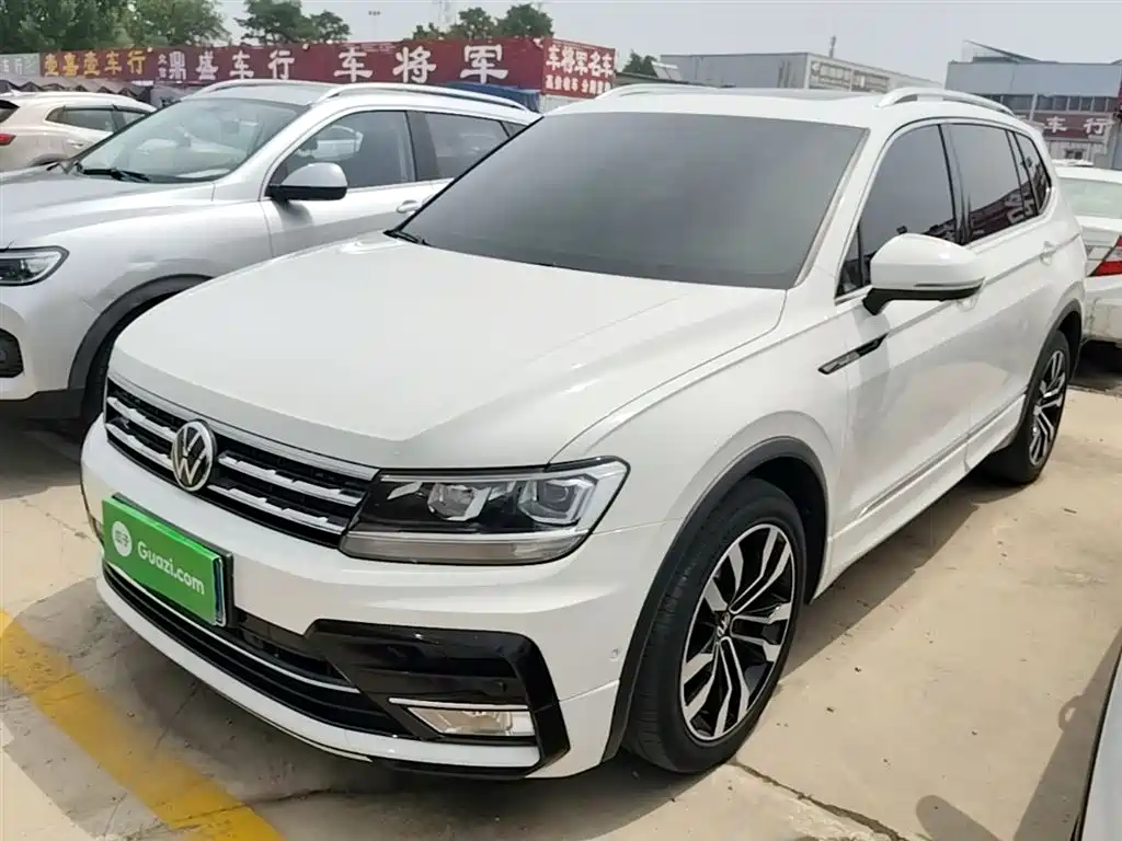 Купить Volkswagen Tiguan L