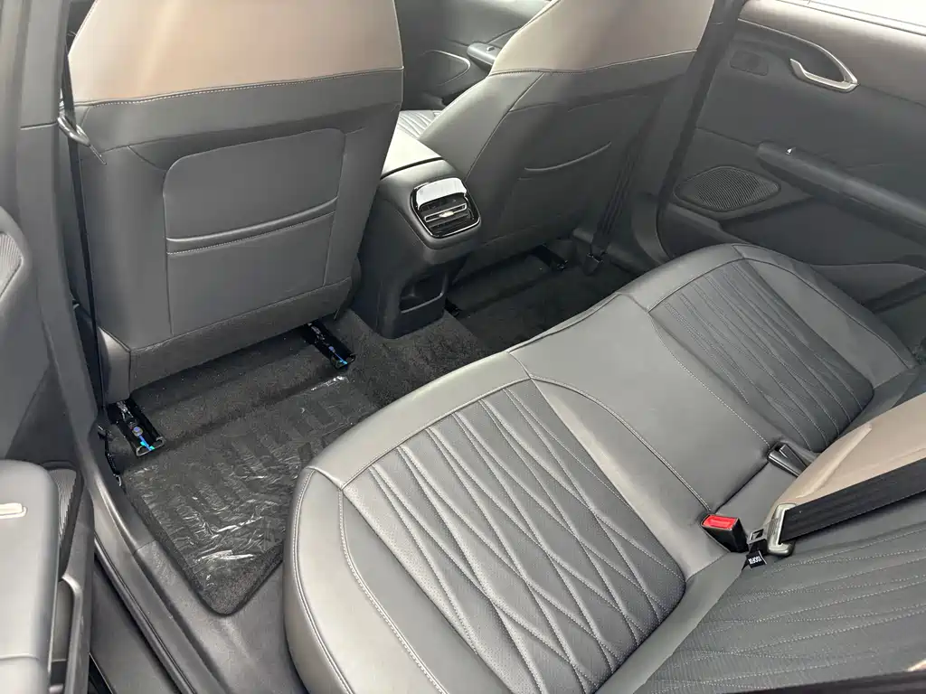 Changan Eado — миниатюра 12