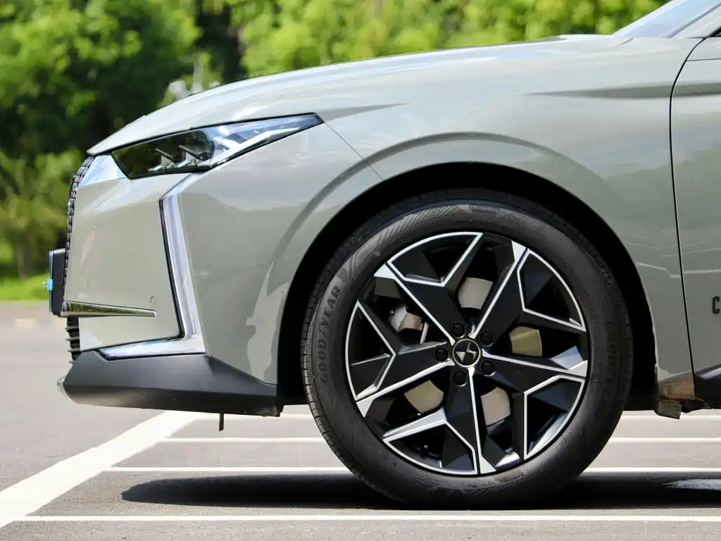 DS DS 4 — миниатюра 6