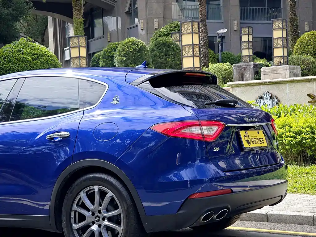 Maserati Levante — миниатюра 24