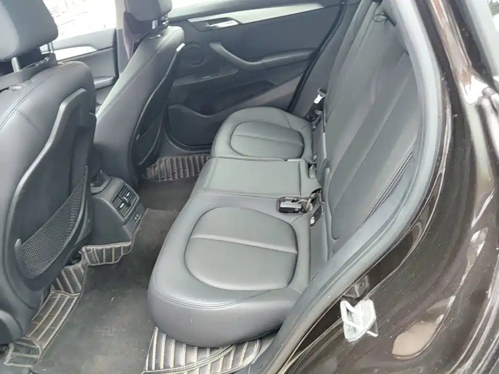 BMW X1 — миниатюра 17