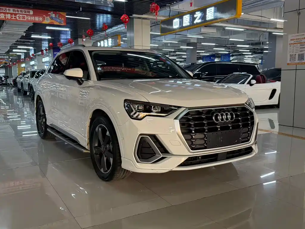 Audi Q3 2022 35 TFSI Fashion