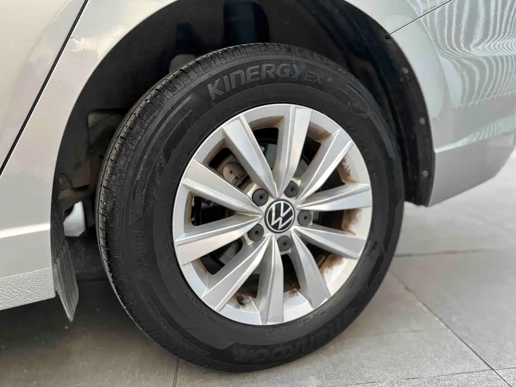 Volkswagen Lavida — миниатюра 15