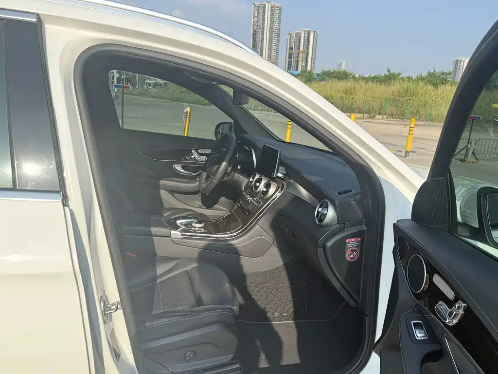 Mercedes-Benz GLC — миниатюра 9