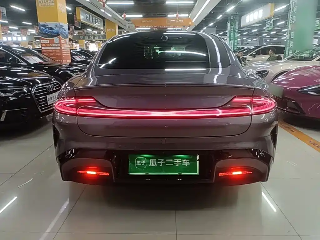 Xiaomi SU7 — миниатюра 6
