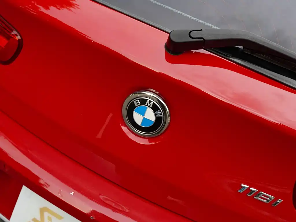BMW 1 Series (Import) — миниатюра 27