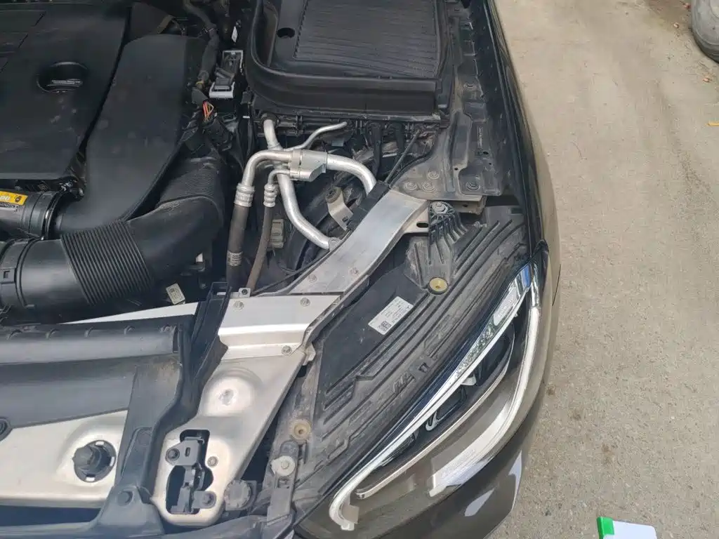 Mercedes-Benz GLC — миниатюра 21